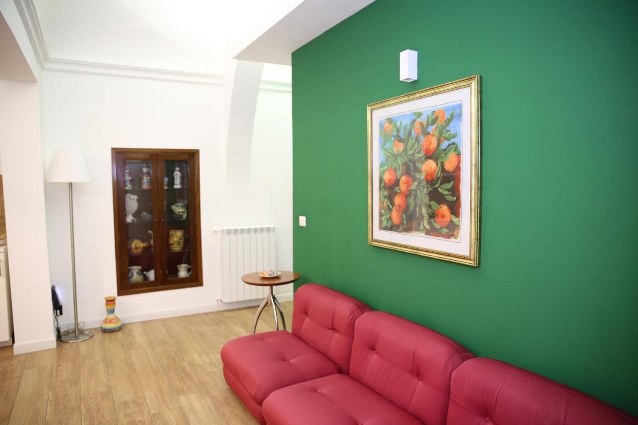 Uzeda Inn Apartment Catania Luaran gambar