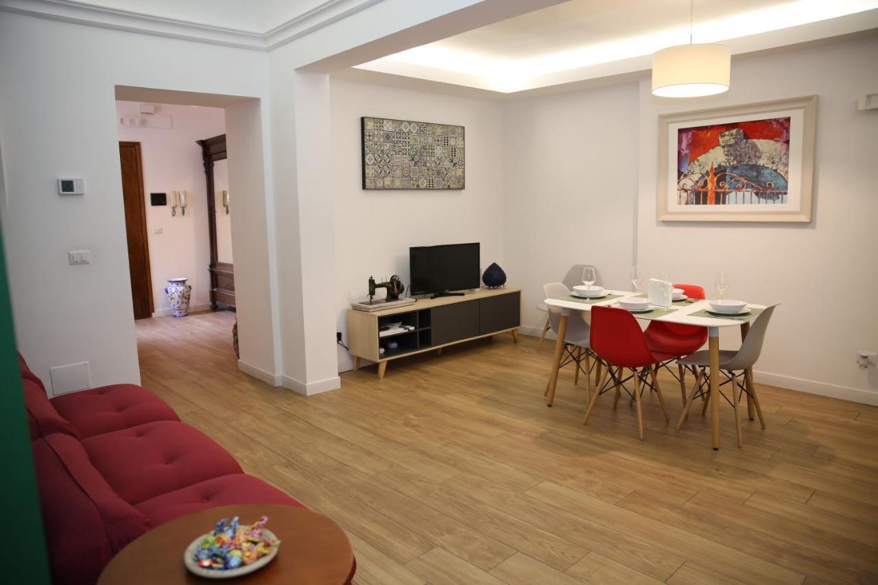 Uzeda Inn Apartment Catania Luaran gambar